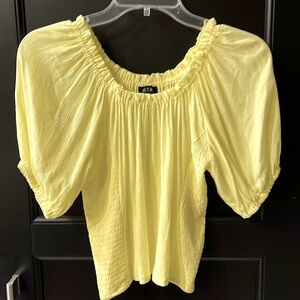 🌹🌹🌹1. State Lemon Yellow Top XS